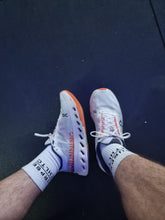 Load image into Gallery viewer, Form Athlete Crew Socks